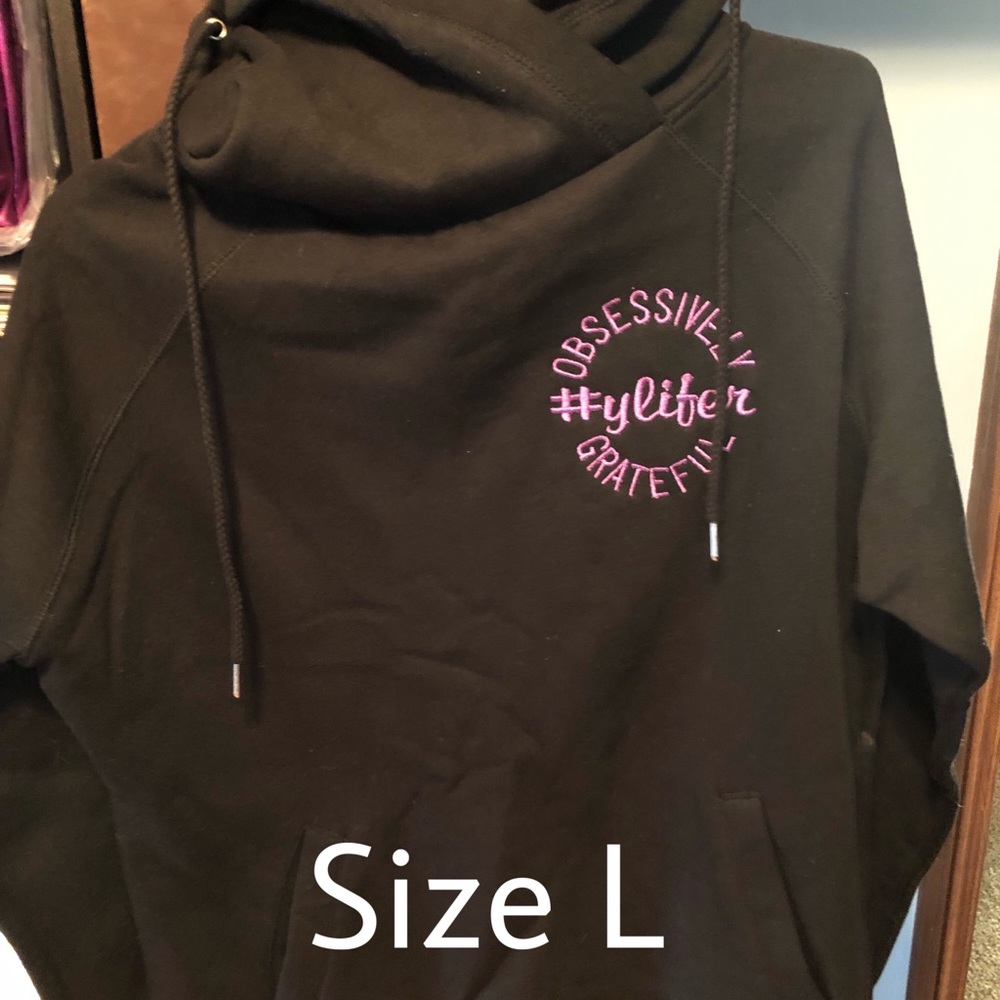 Sweatshirt - Picture 3 of 3